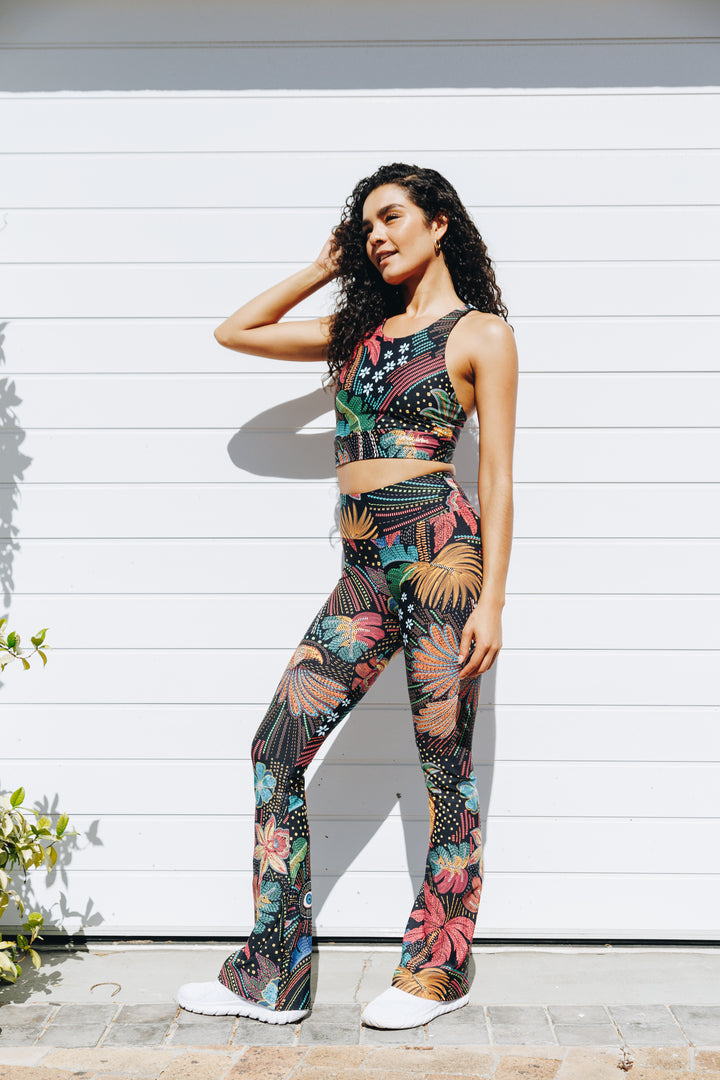 A Tapestry of Colour Flare Leggings