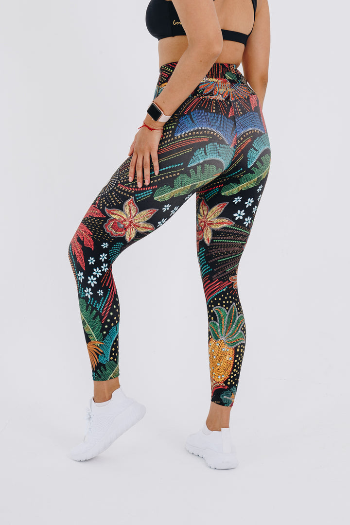 A Tapestry of Colour 7/8 High Waist Leggings with Pocket